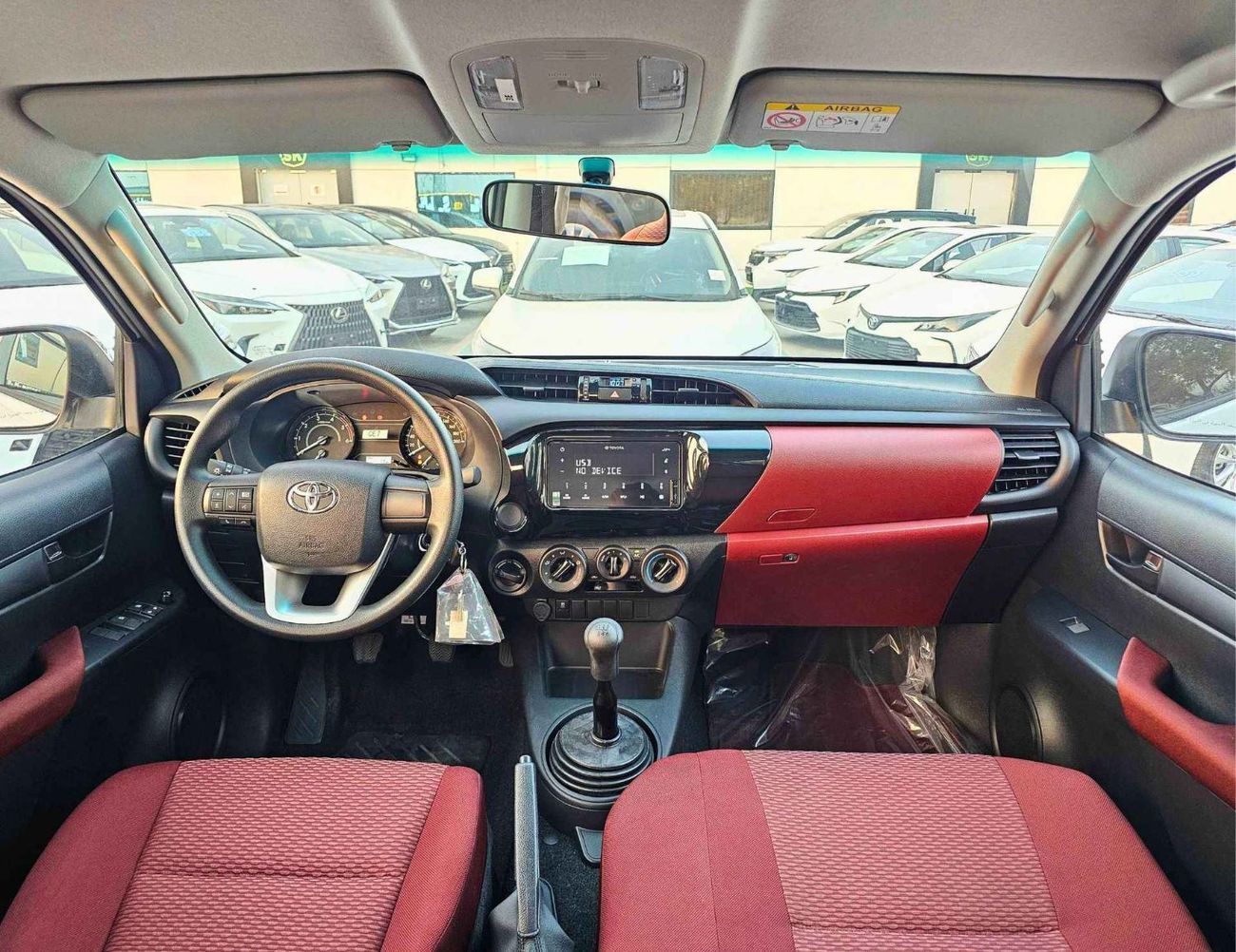Toyota Hilux NARROW BODY TOYOTA HILUX NARROW BODY || 2.4L V4 DIESEL / DOUBLE CABIN / 6 STR (CODE # HDLXG1)