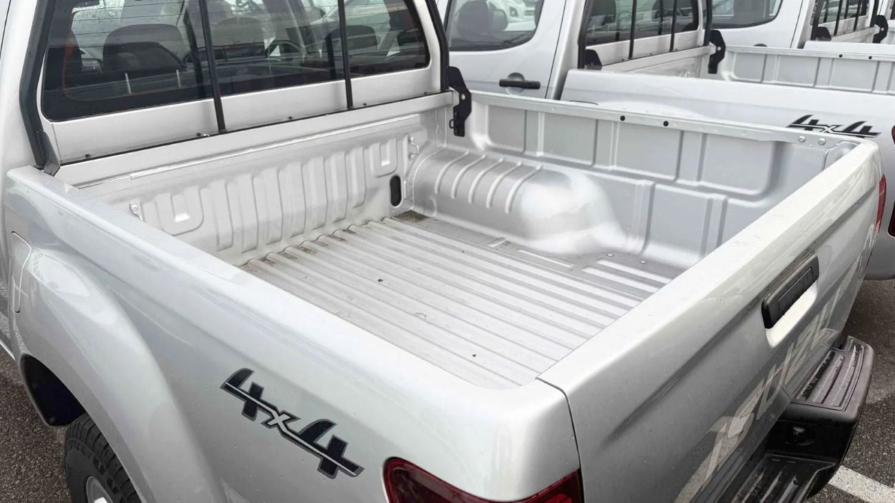 إيسوزو D ماكس ستاندارد ايسوزو/D-MAX/ISD10 2.5 DC Mid 4X4 LHD GEN 6 E2 MT