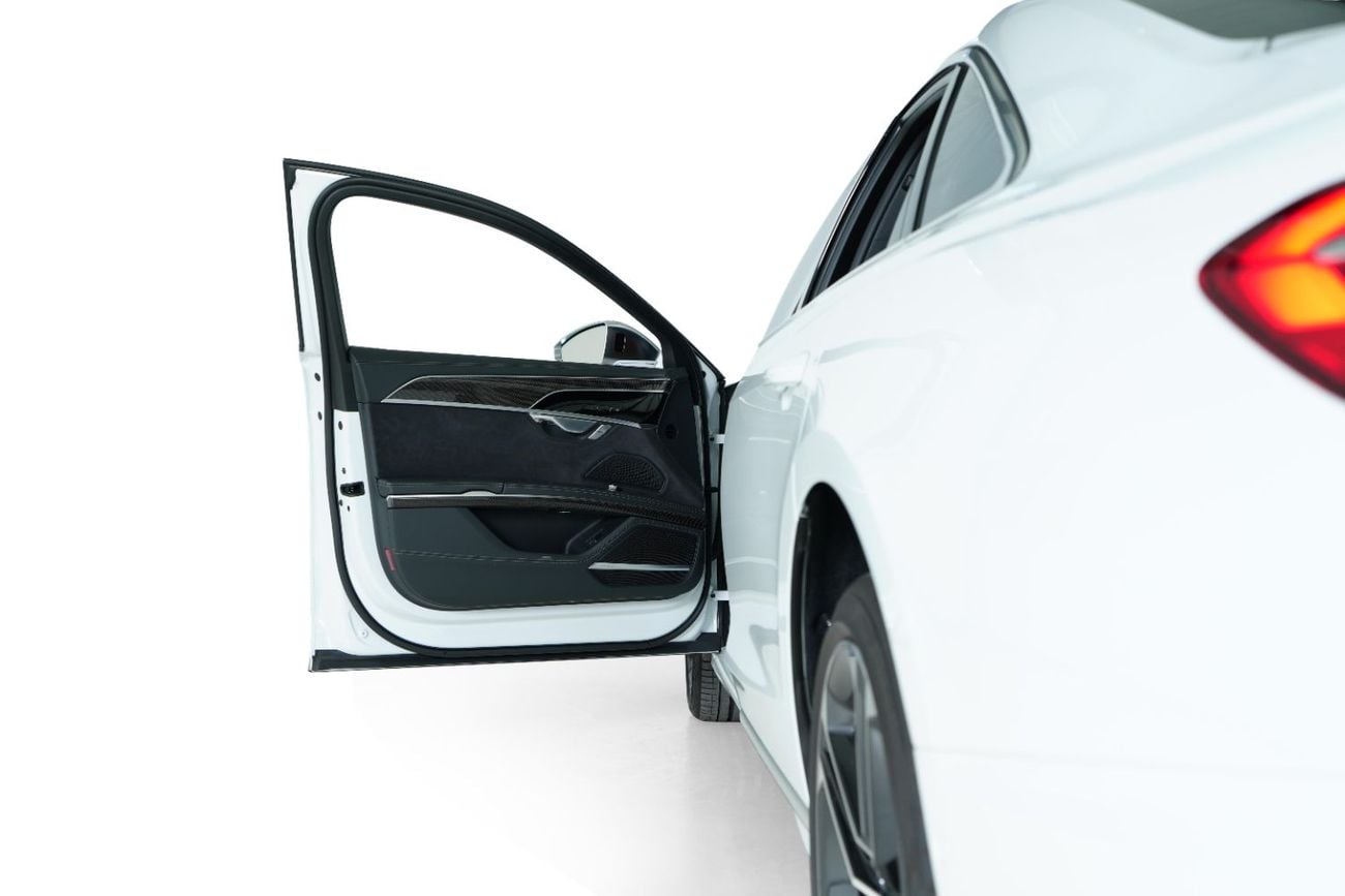 Audi S8 TFSI Al Nabooda Warranty & Service Contract-Ultra Exclusive Luxury Limousine-Bespoke Order