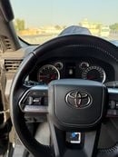 Toyota Land Cruiser GXR