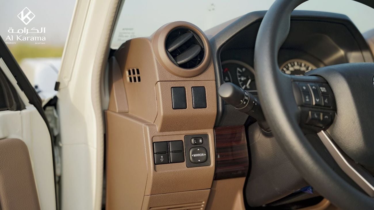 Toyota Land Cruiser Pick Up LC79 2.8L DC LC79 - 2.8L Diesel - Automatic Transmission - Diff Lock - Power Window & Mirror - GCC Specs