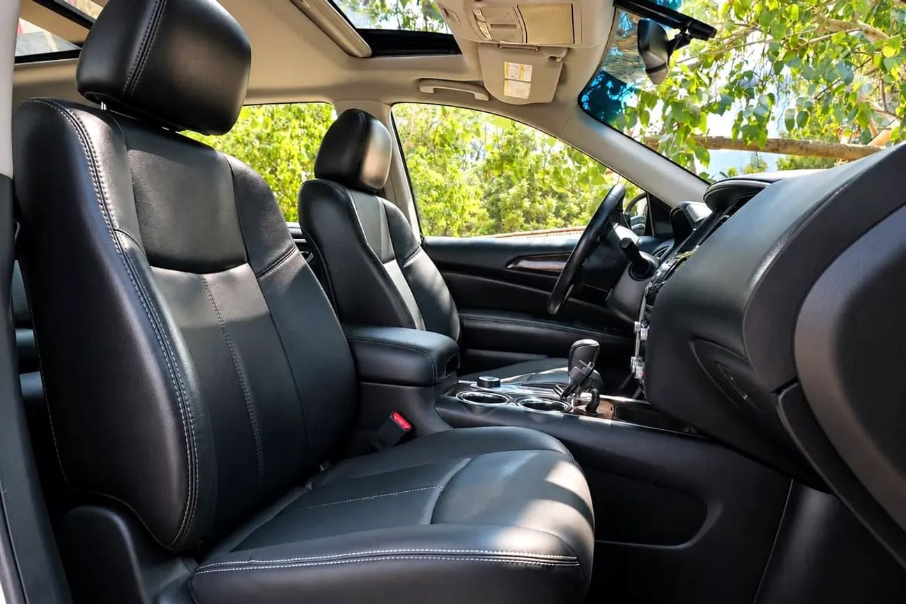 Nissan Pathfinder SV | GCC SPECS | 7-SEATER | 3.5L V6