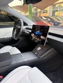 Tesla Model 3 PERFORMANCE