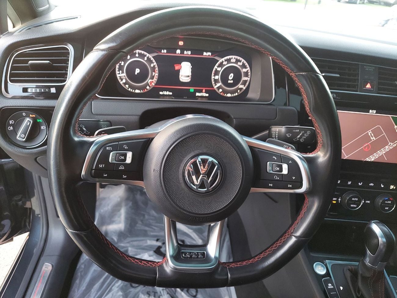 Volkswagen Golf GTI SEL 2.0L