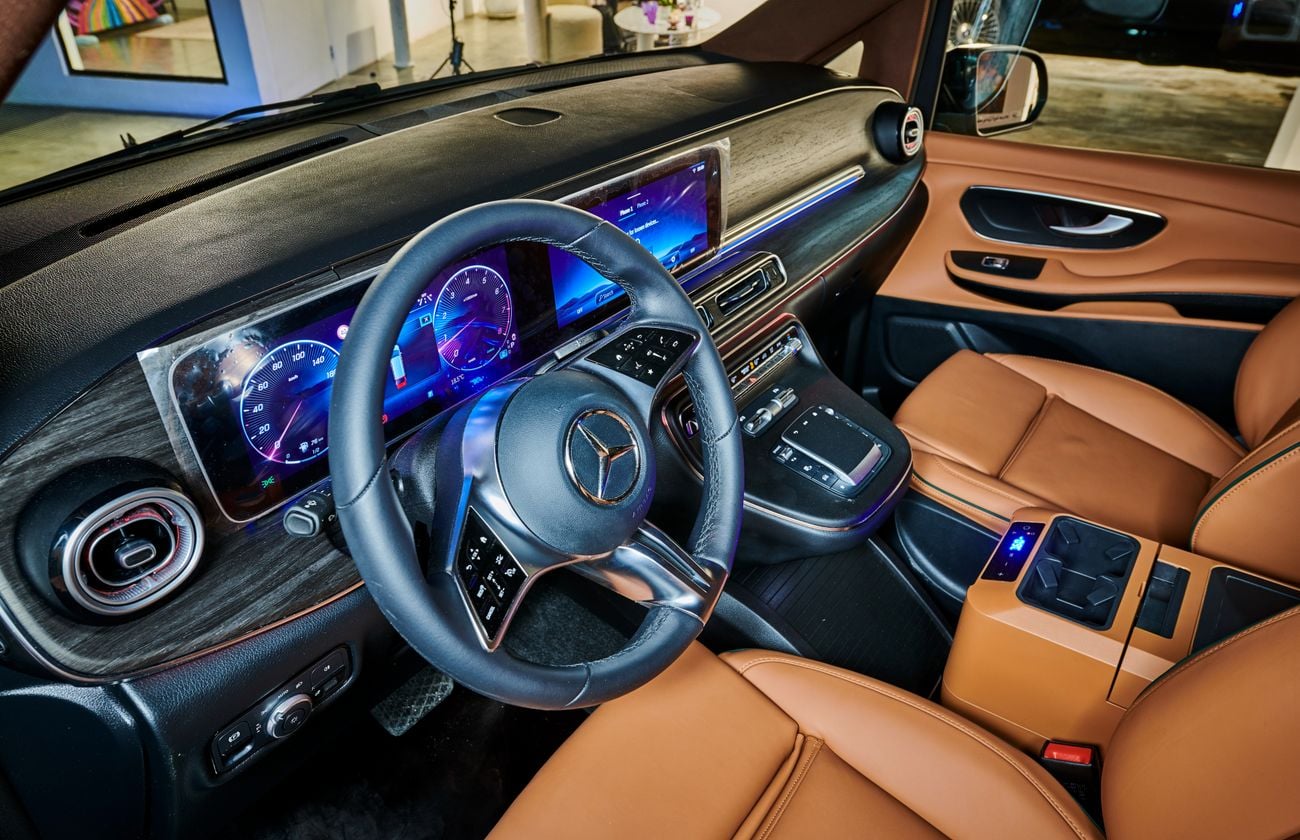 مرسيدس بنز V 300 AVANTGARDE