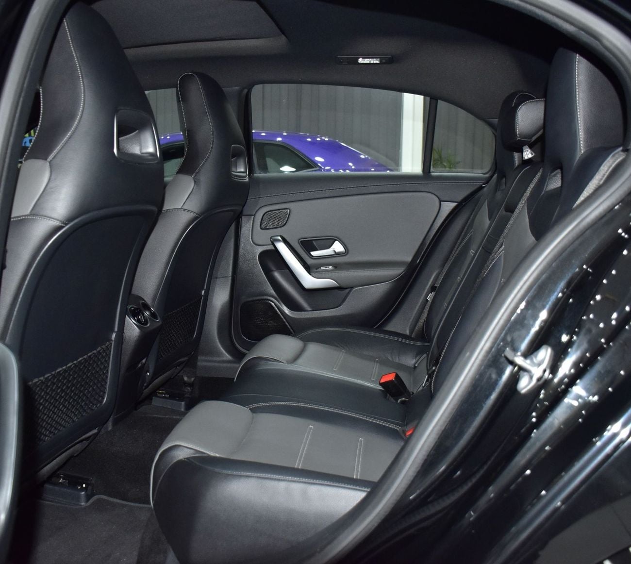 Mercedes Benz A35 AMG 4MATIC EXCELLENT DEAL for our Mercedes Benz A35 AMG ( 2020 Model ) in Black Color Chinese Specs