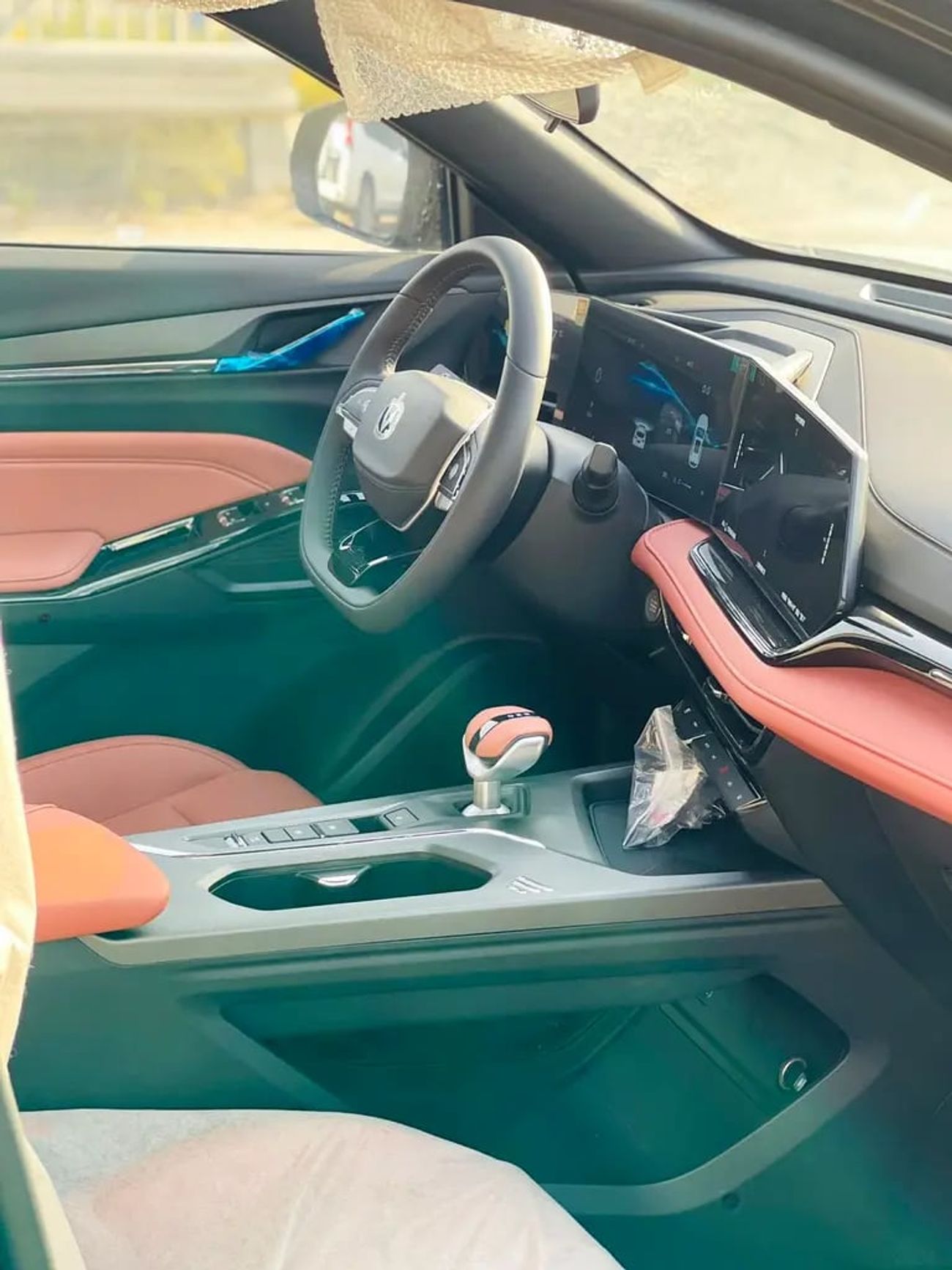 تشنجان x5 بلس PIONEER FULL OPTION Chinese Specs