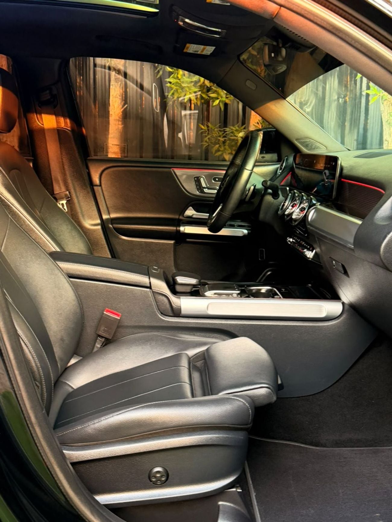Mercedes Benz GLB250 4MATIC