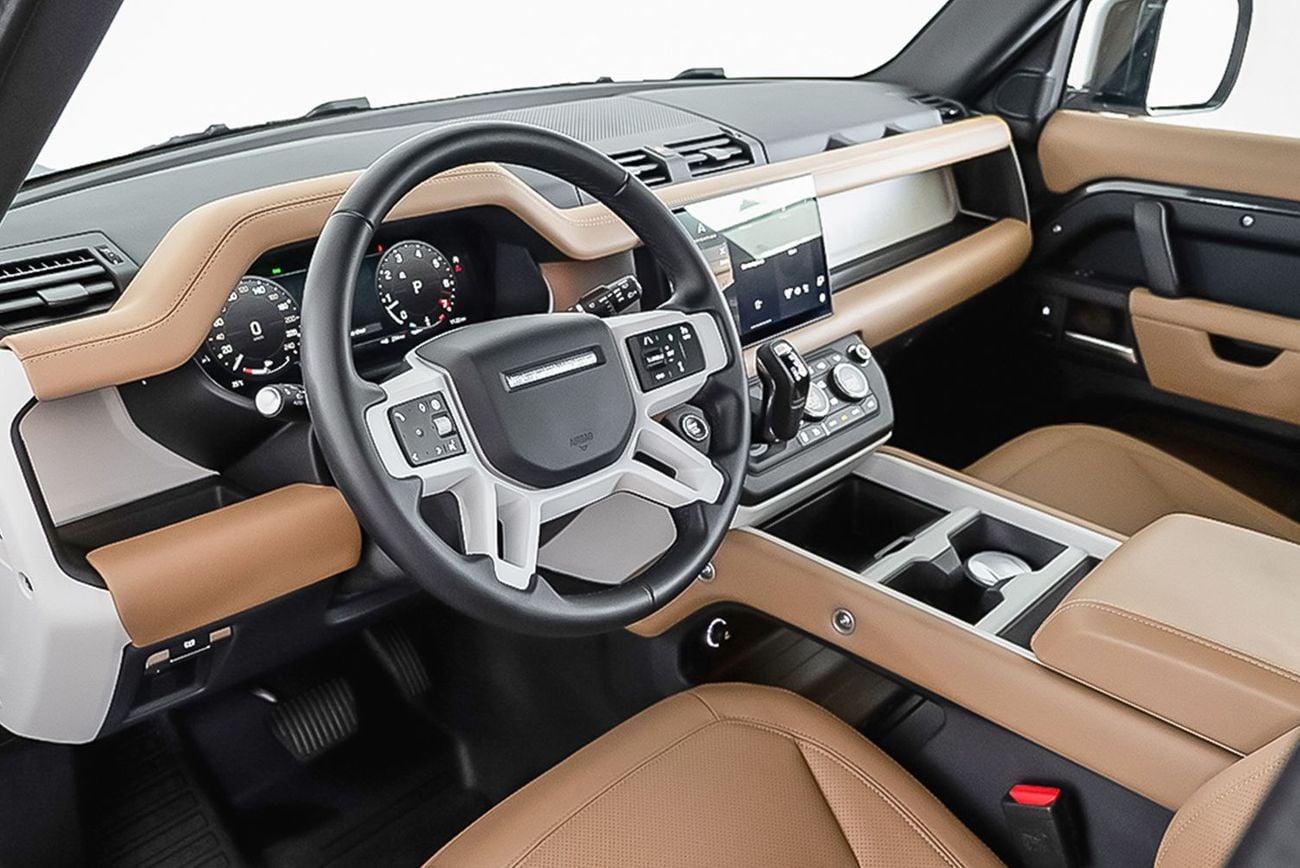 Land Rover Defender 110 X-DYNAMIC SE P300