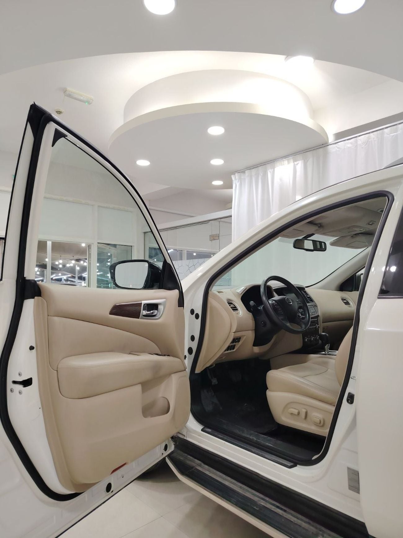 Nissan Pathfinder SV Nissan pathfinder SV 2018 GCC