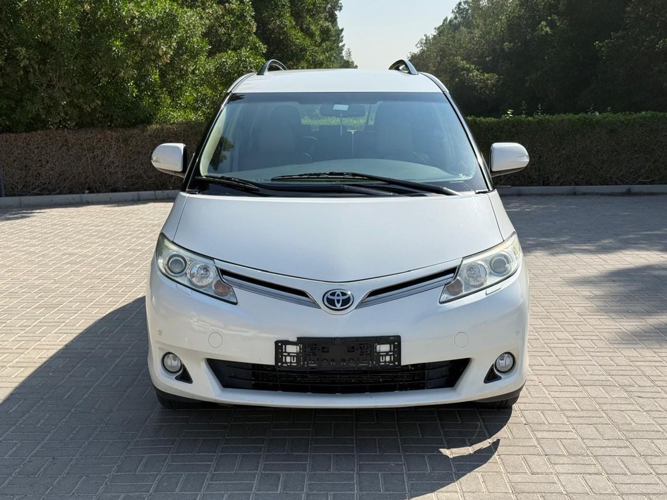 Toyota Previa SE