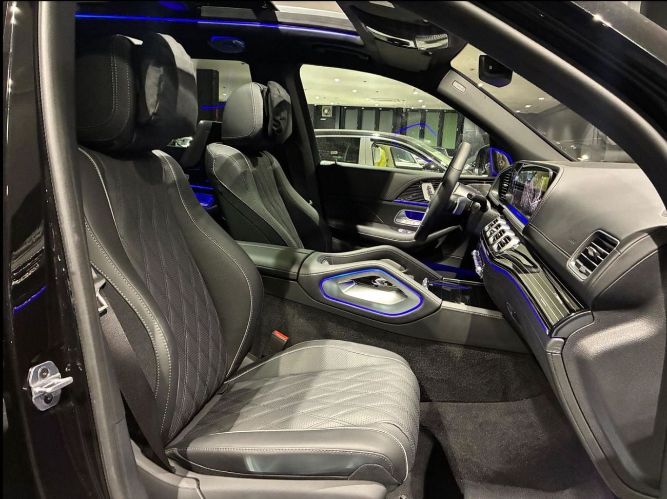 مرسيدس مايباخ gls600 مايباخ