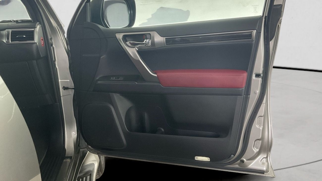 Lexus GX460 PLATINUM 4.6 PLATINUM AUTO 4WD | Guaranteed Warranty | 0 Down Payment