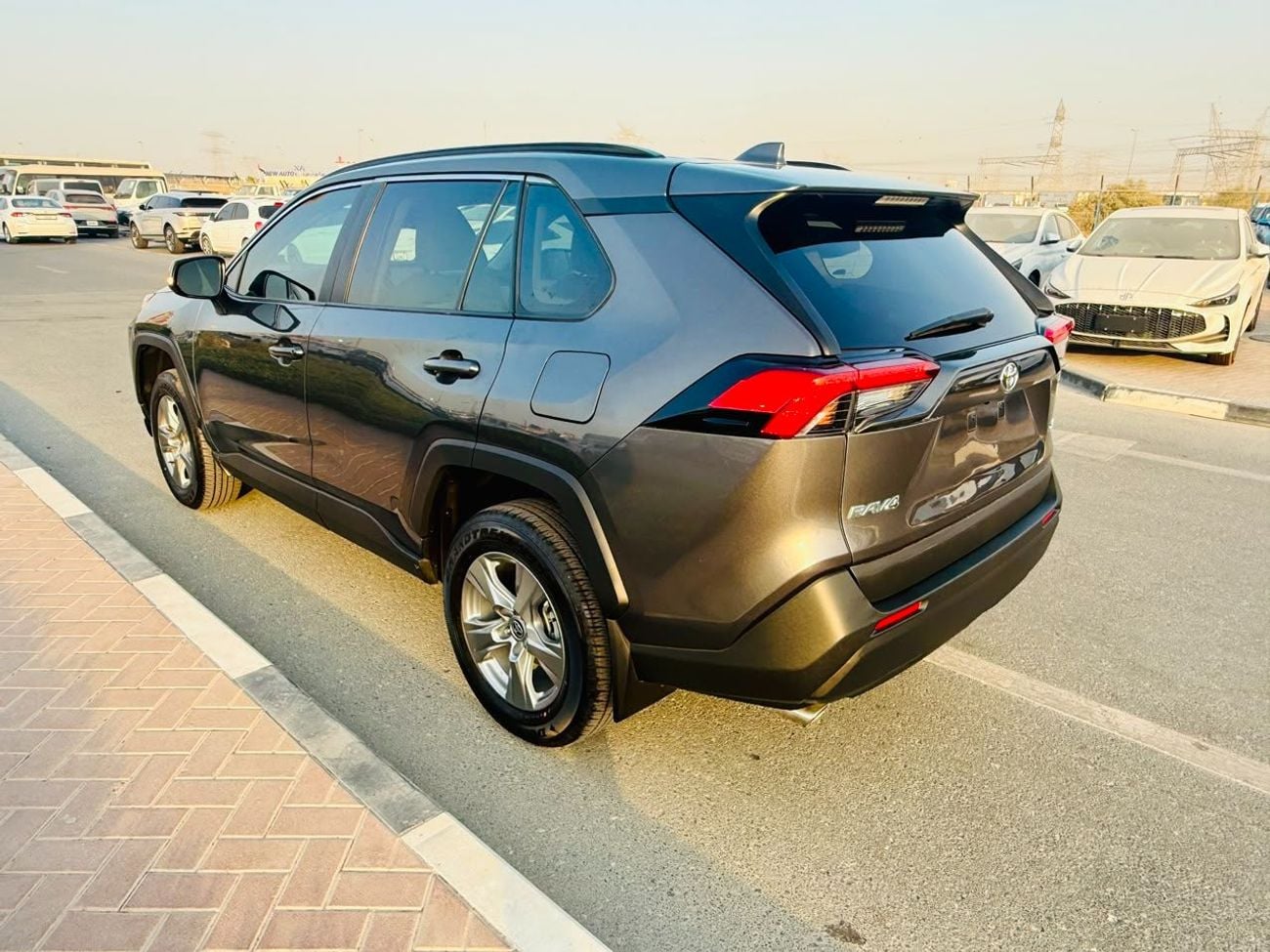 تويوتا راف ٤ RAV4 XLE