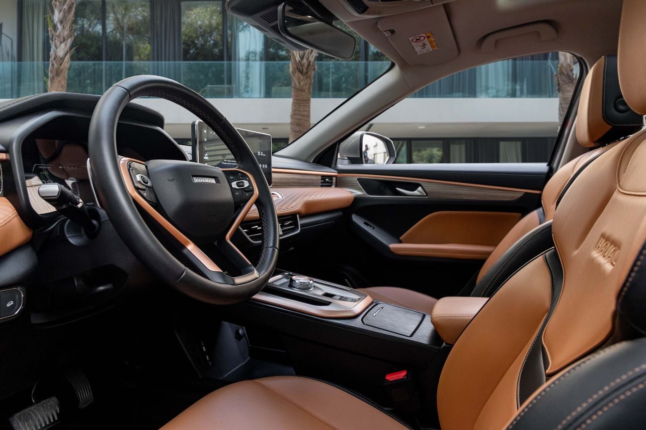 Haval Jolion Luxury Jolion Luxury | 1,078 P.M | 0% Downpayment | Haval Warranty