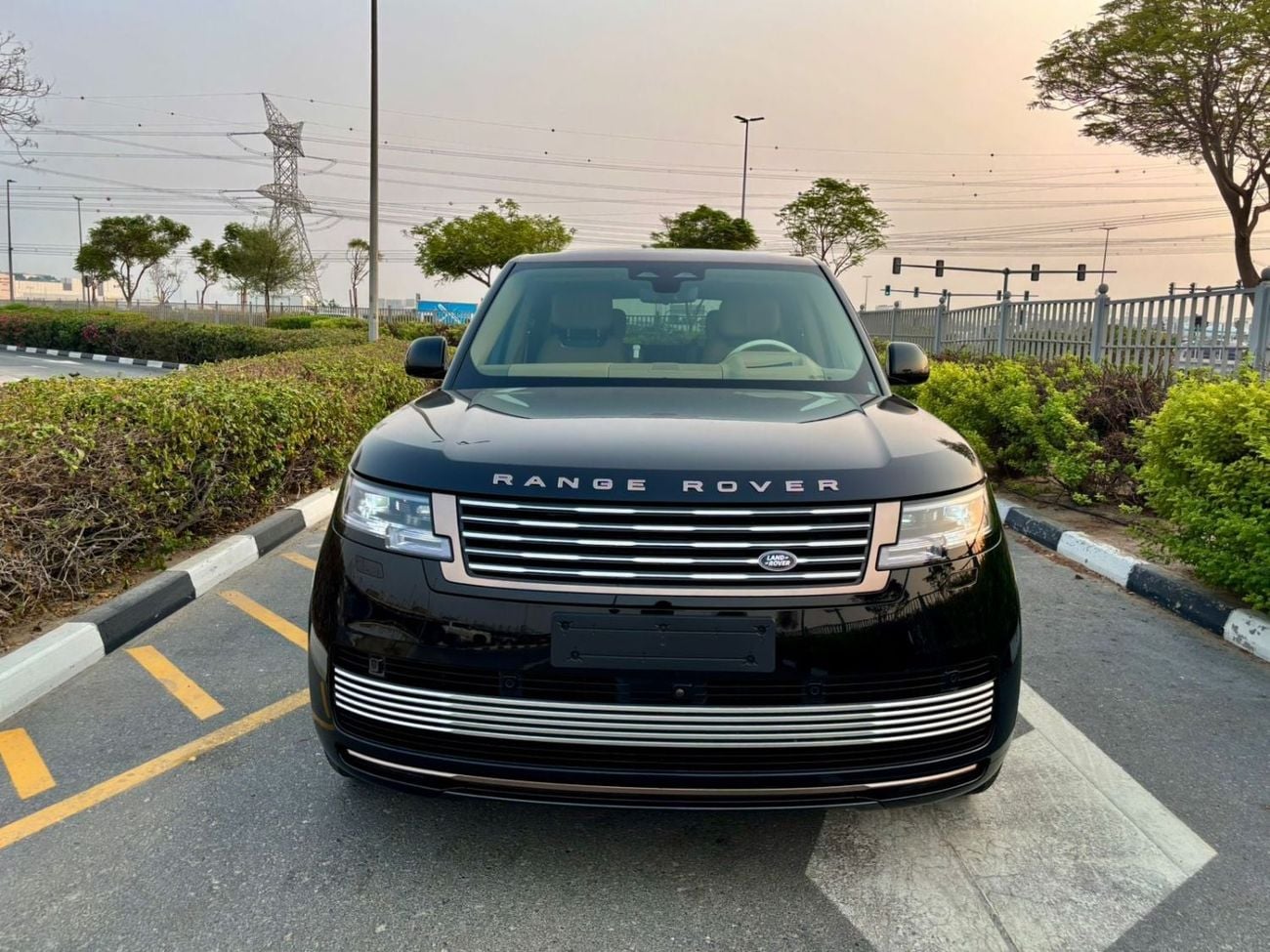 لاند روفر رينج روفر SV LWB P615