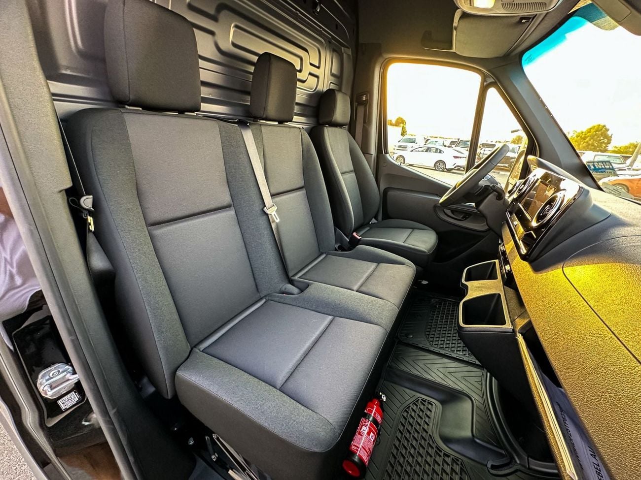 Mercedes Benz Sprinter EXTRA LONG