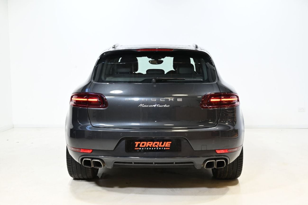 Porsche Macan TURBO 2017 Porsche Macan Turbo, Full Service History, Excellent Condition, GCC