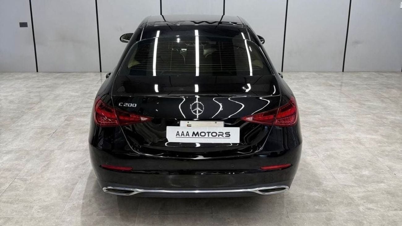 Mercedes Benz 200 AMG 2023 European specs