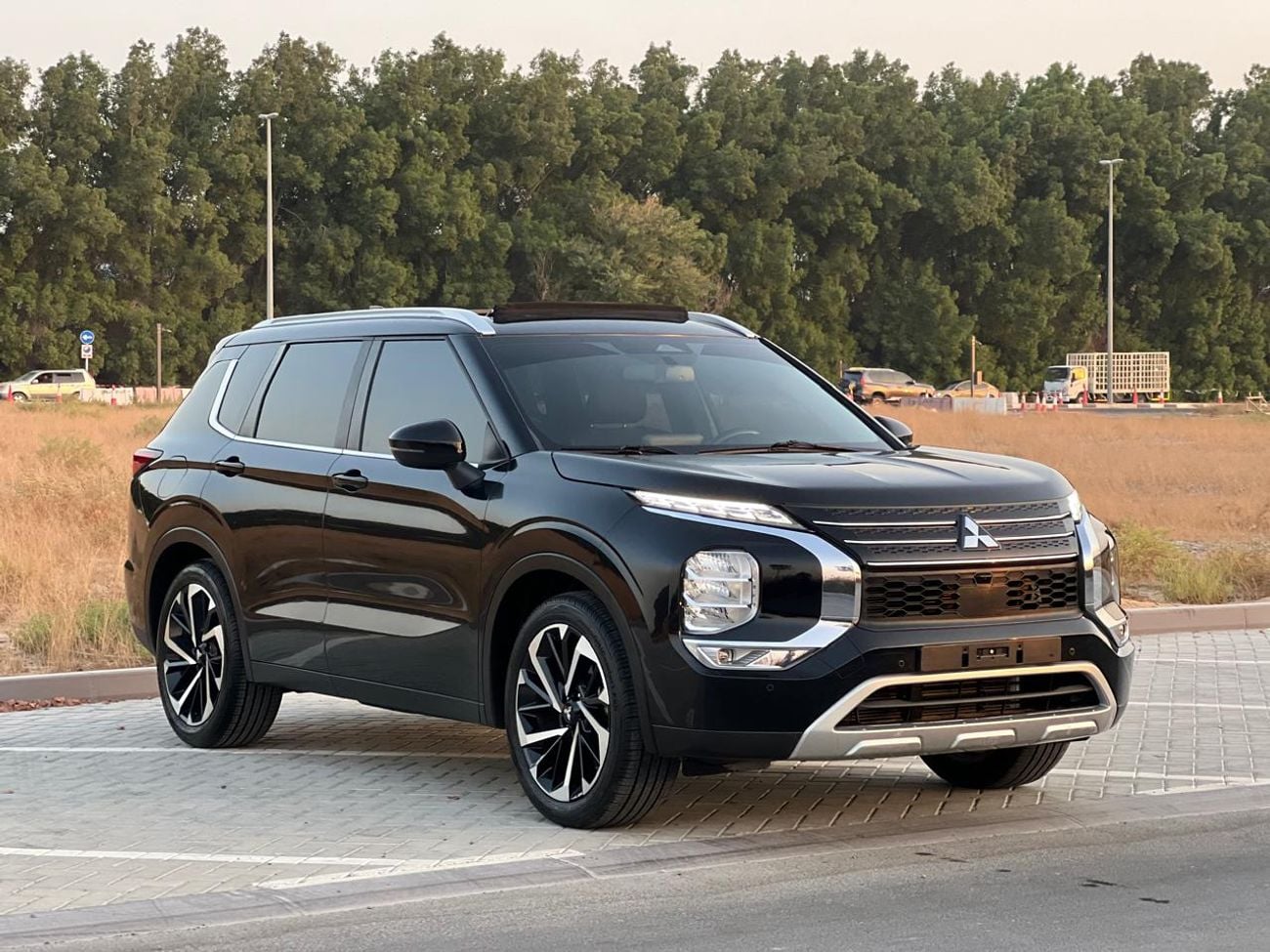 Mitsubishi Outlander GLX HIGHLINE