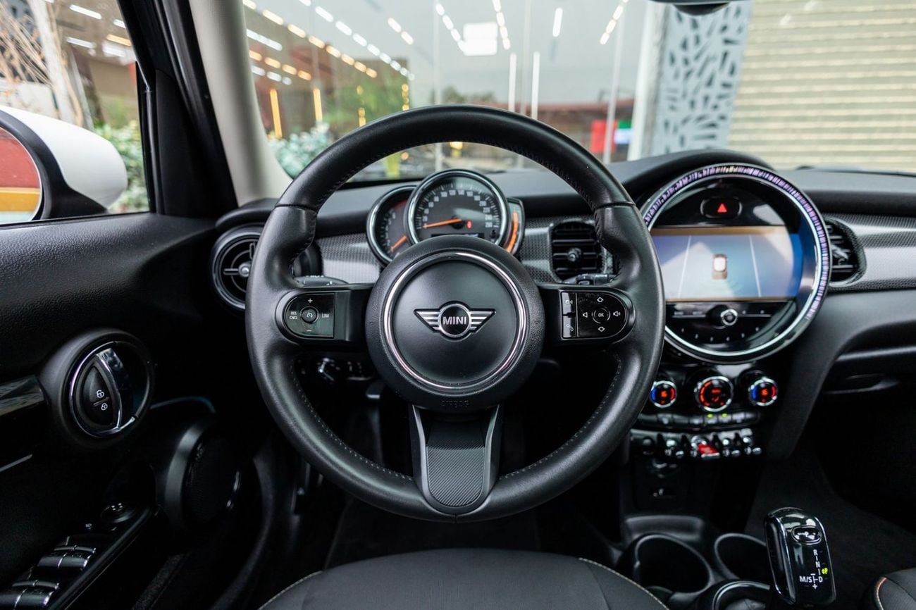 MINI Cooper STD MINI Cooper 2024 GCC | Warranty