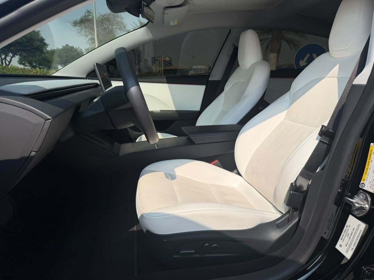 Tesla Model 3 LONG RANGE