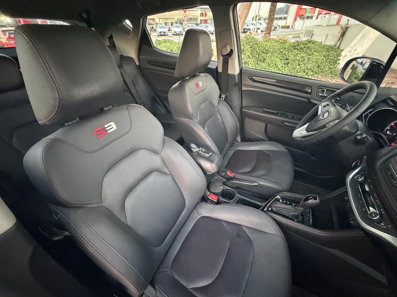 JAC S3 STANDARD JAC S3 PLUS 2021 GCC 1.6L TWO KEYS IN PERFECT CONDITIONS