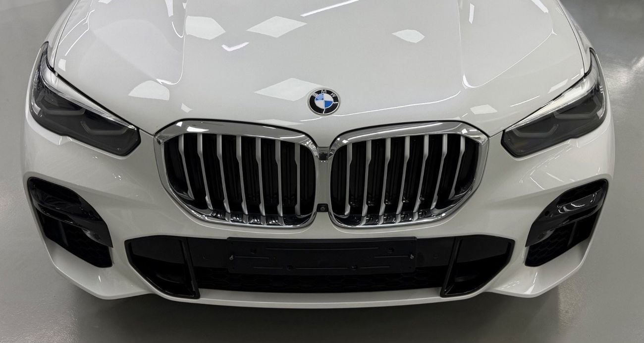 BMW X5 40i M SPORT EXCLUSIVE GCC .. FSH .. M kit .. Perfect Condition .. V6