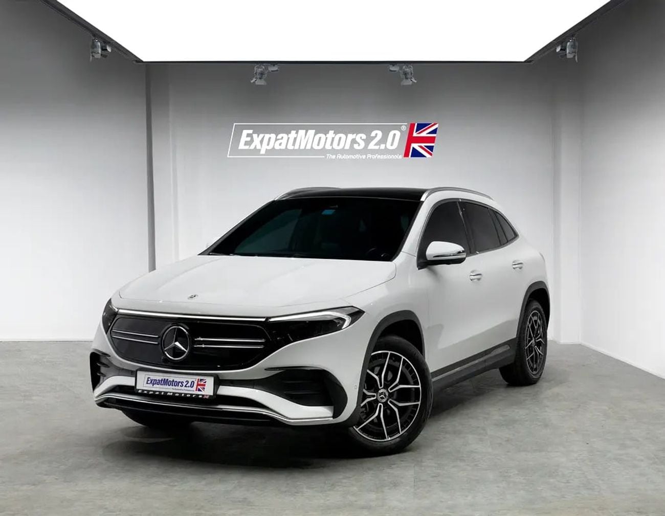 Mercedes Benz EQA 350 PREMIUM PLUS Premium 350 • Mercedes Warranty + Service Contract • FDSH • GCC