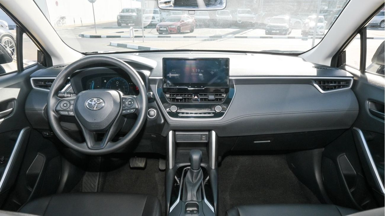 Toyota Corolla Cross LE HEV