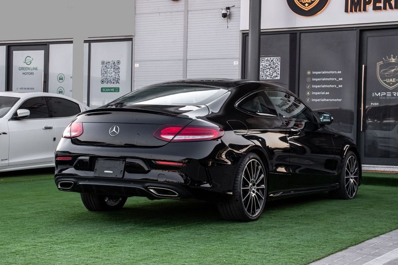 Mercedes Benz C300 STANDARD