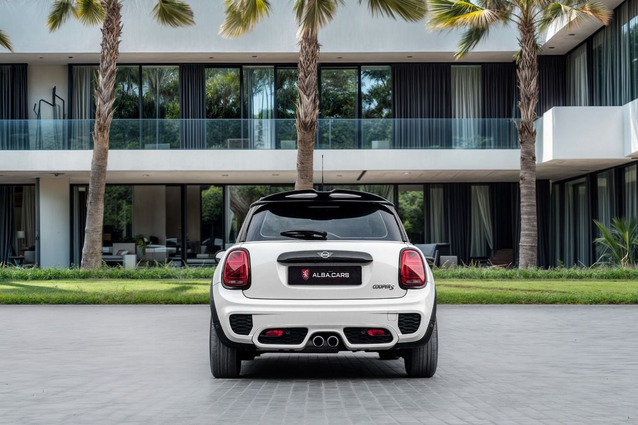 Mini Cooper S JCW Kit | 1,175 P.M | 0% Downpayment | Amazing Condition!