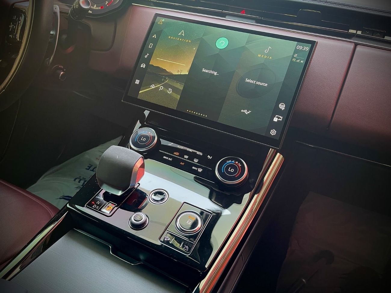 لاند روفر رينج روفر سبورت FIRST EDITION محرك V8