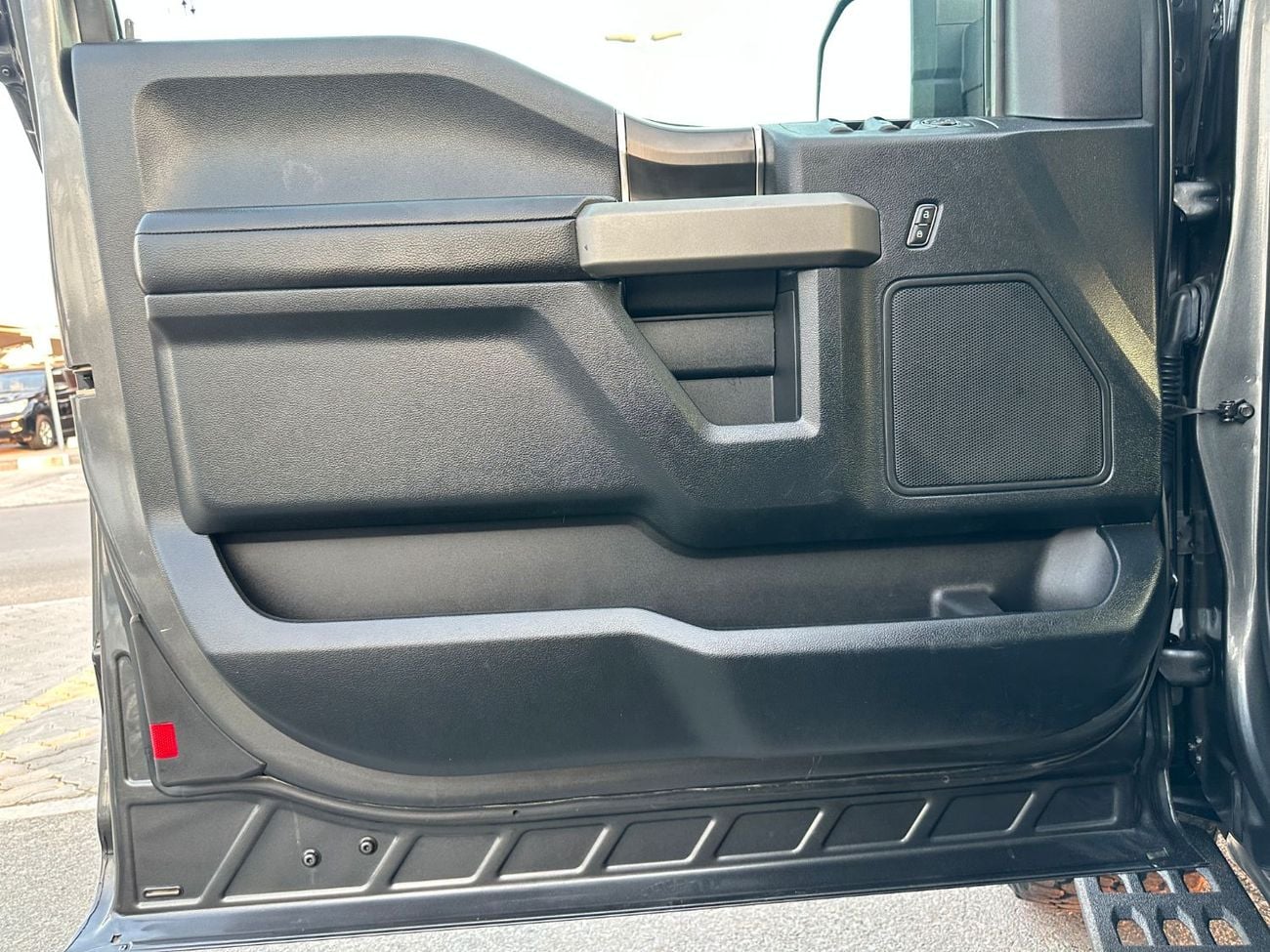 Ford F-150 RAPTOR SUPER CAB