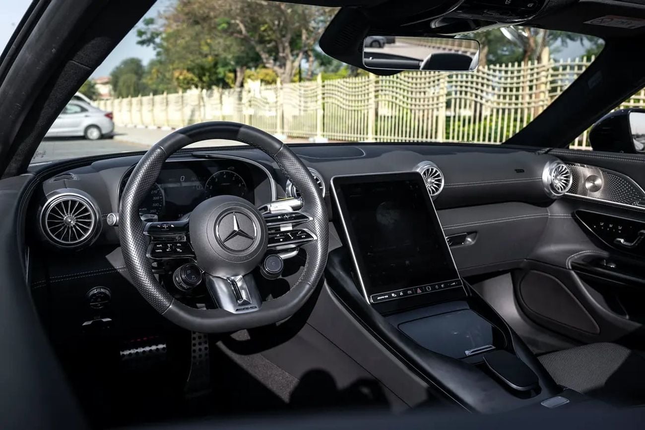 Mercedes Benz SL63 AMG Mercedes-AMG SL63 Roadster | 2 Years Warranty + Service Contract