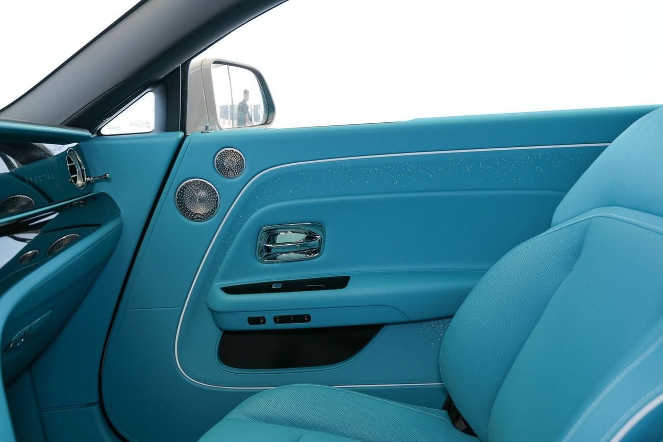Rolls Royce Spectre STANDARD