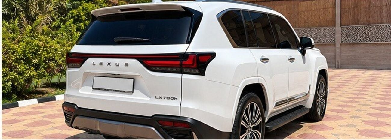 لكزس LX 700h سيجنتشر للبيع لكزس LX 700h هايبرد سيجنتشر 2025