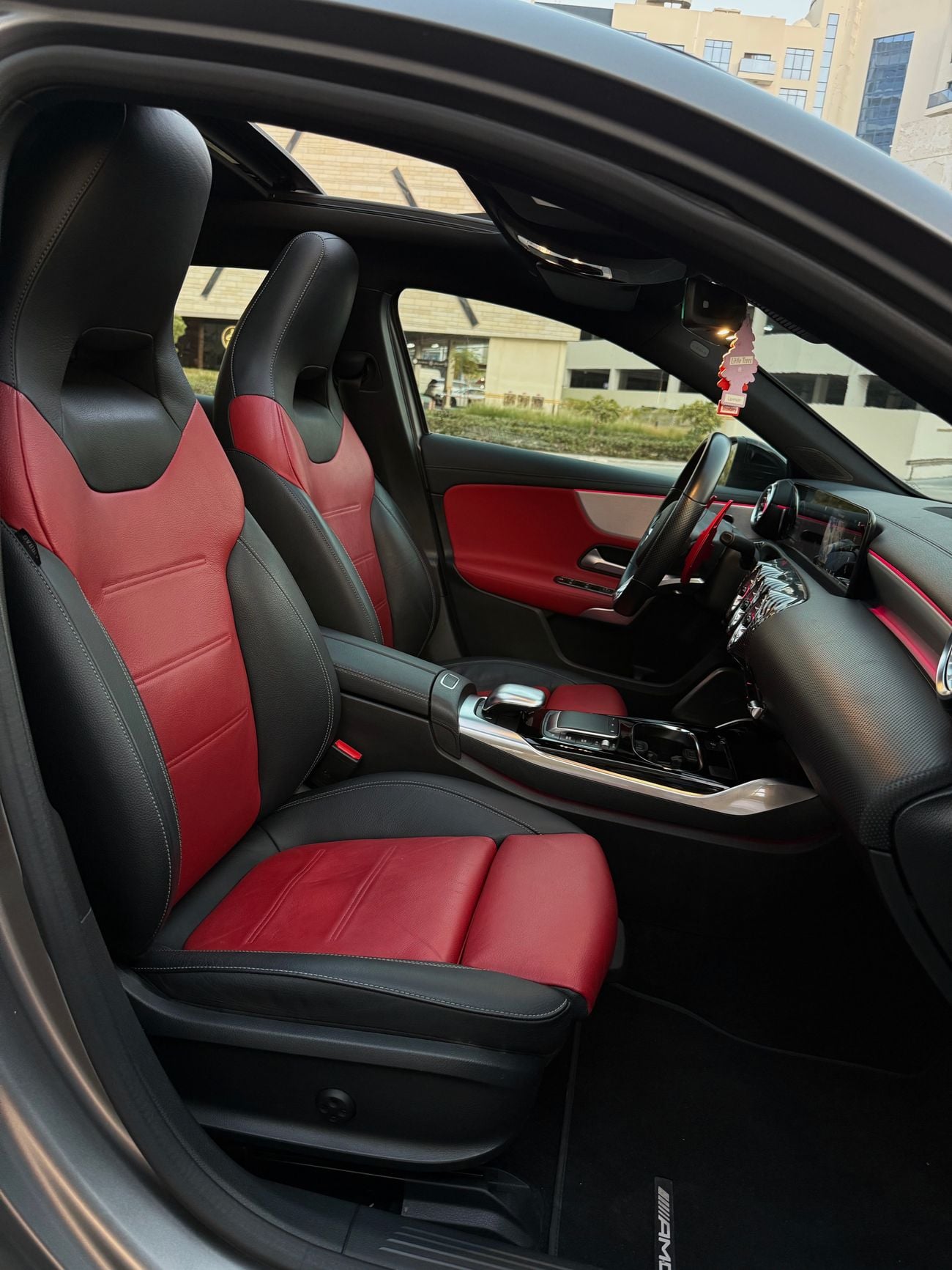 Mercedes Benz CLA 45 AMG S