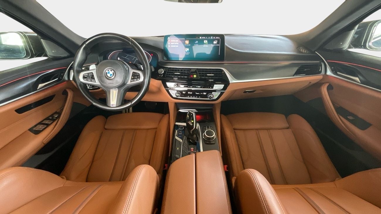 بي أم دبليو 530i M SPORT | شامل الضمان | 0 ﺪﻔﻋﺓ ﺃﻮﻟﻯ