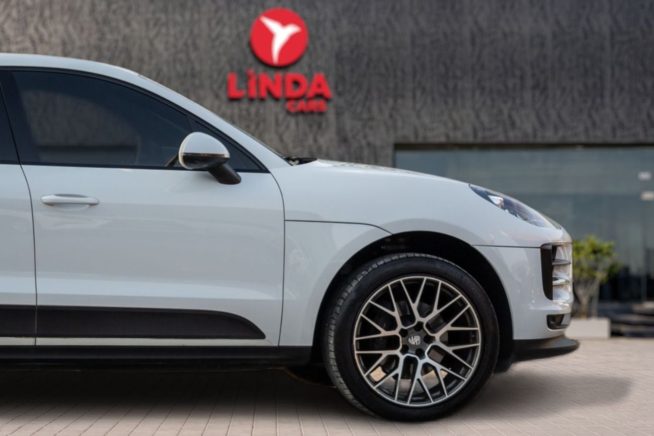 Porsche Macan Std 2.0L (252 HP) Porsche Macan 2019 GCC | Warranty
