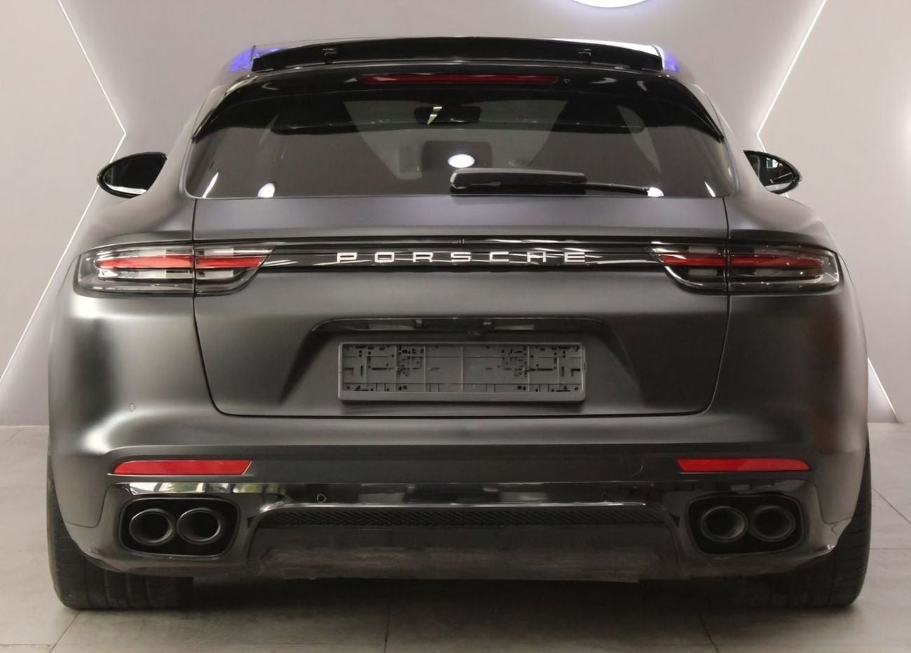 بورش باناميرا TURBO S E-HYBRID SP TURISMO جراند توريزمو توربو إس الهجينة القابلة للشحن
