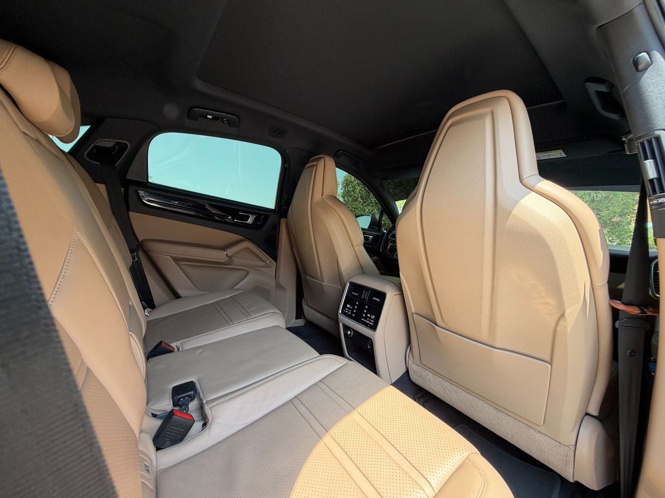 Porsche Cayenne STANDARD