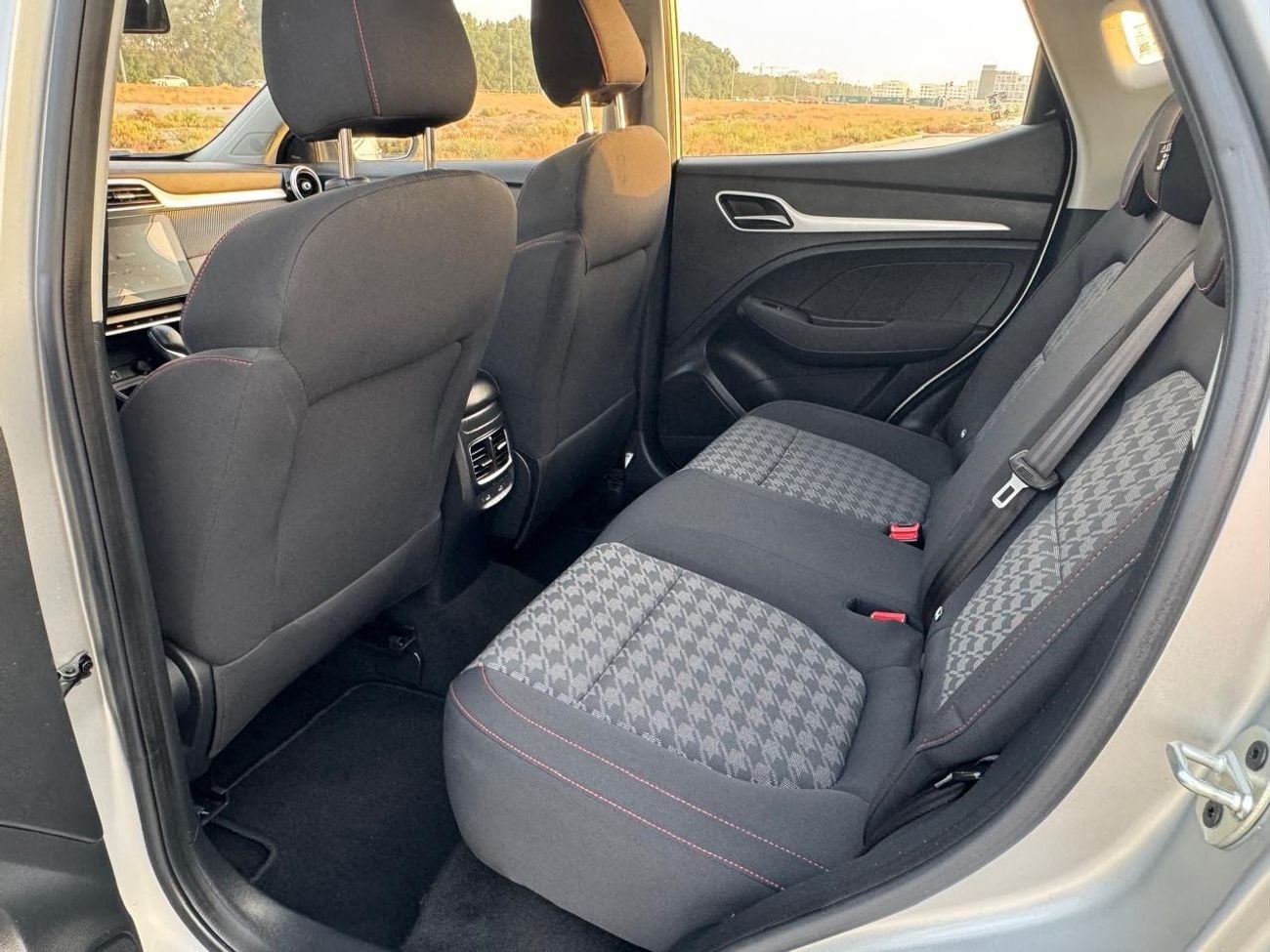 MG ZS STANDARD