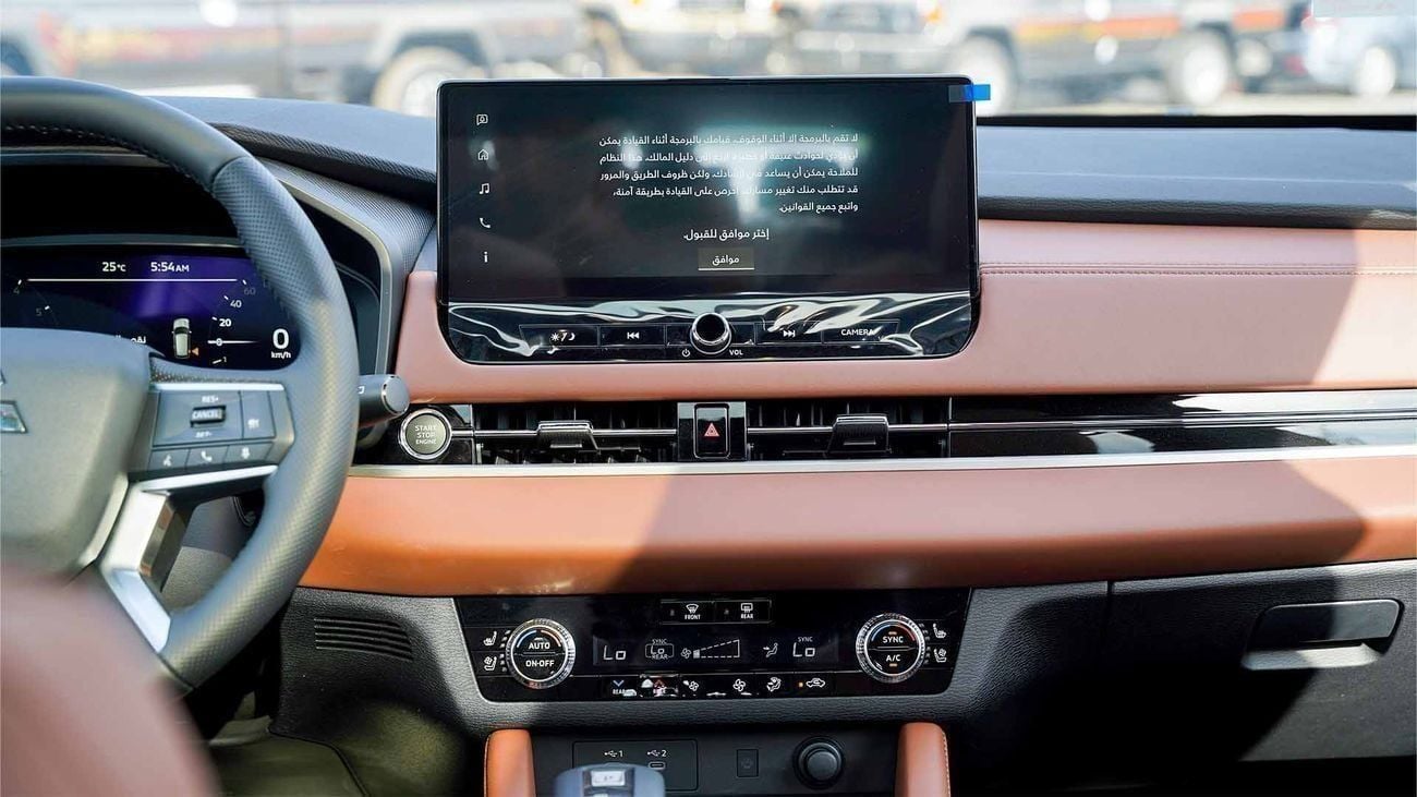 ميتسوبيشي آوتلاندر PREMIUM جديد كلياً 2026 ميتسوبيشي Outlander (G08) محرك 2.5 لتر 7 مقاعد SUV – خليجي | للتصدي