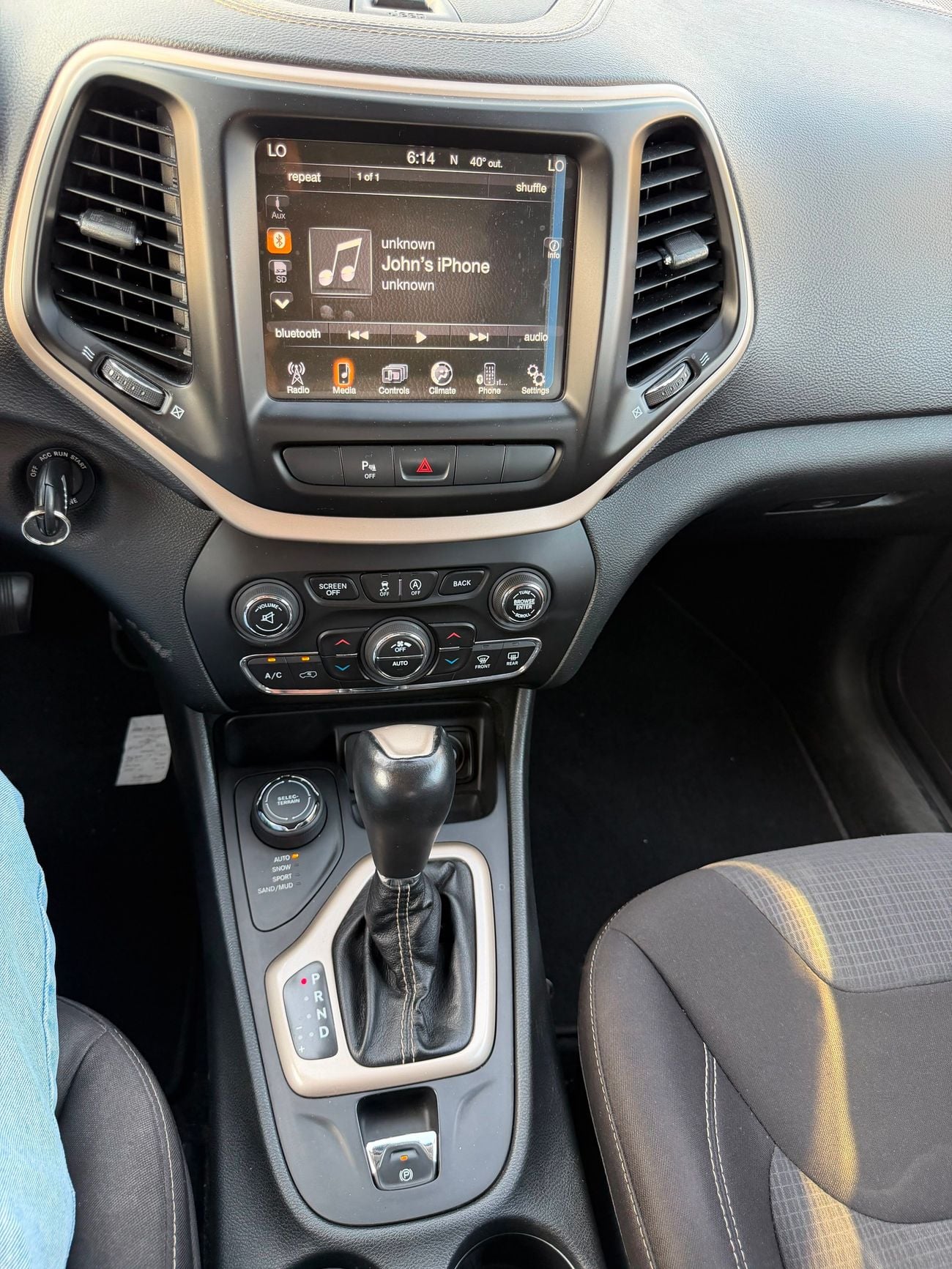 Jeep Cherokee LONGITUDE