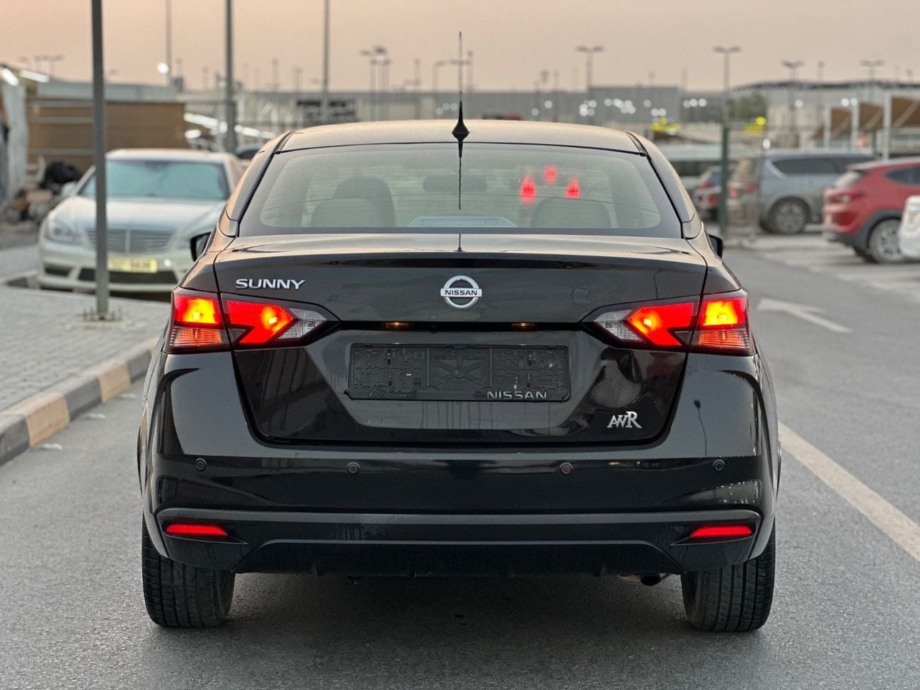 Nissan Sunny SL
