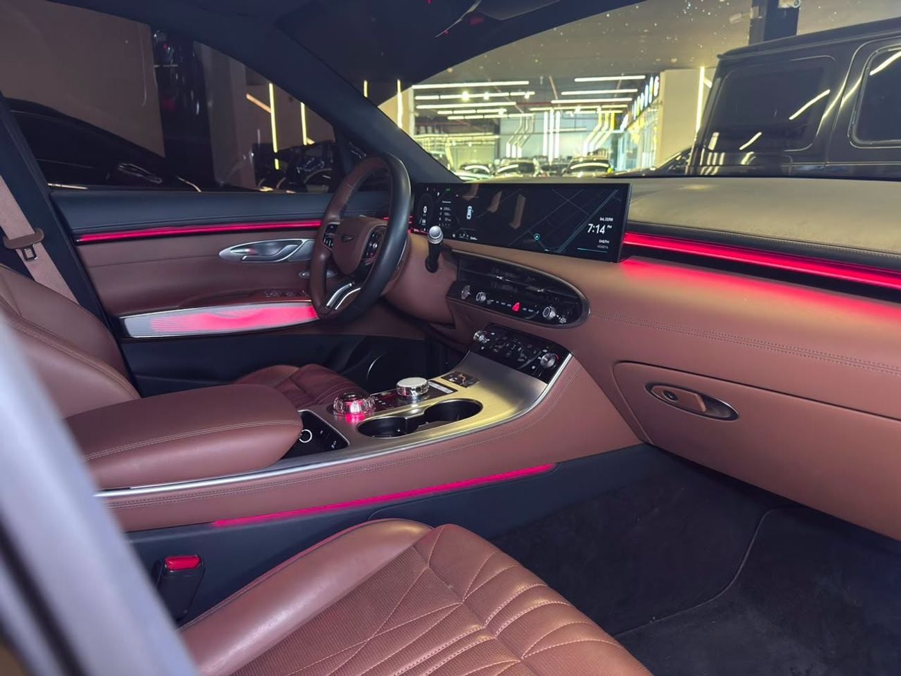 Genesis GV70 PREMIUM 3,050 MP | 2025 Genesis GV70 2025 Prestige | GCC Specs | Perfect Condition