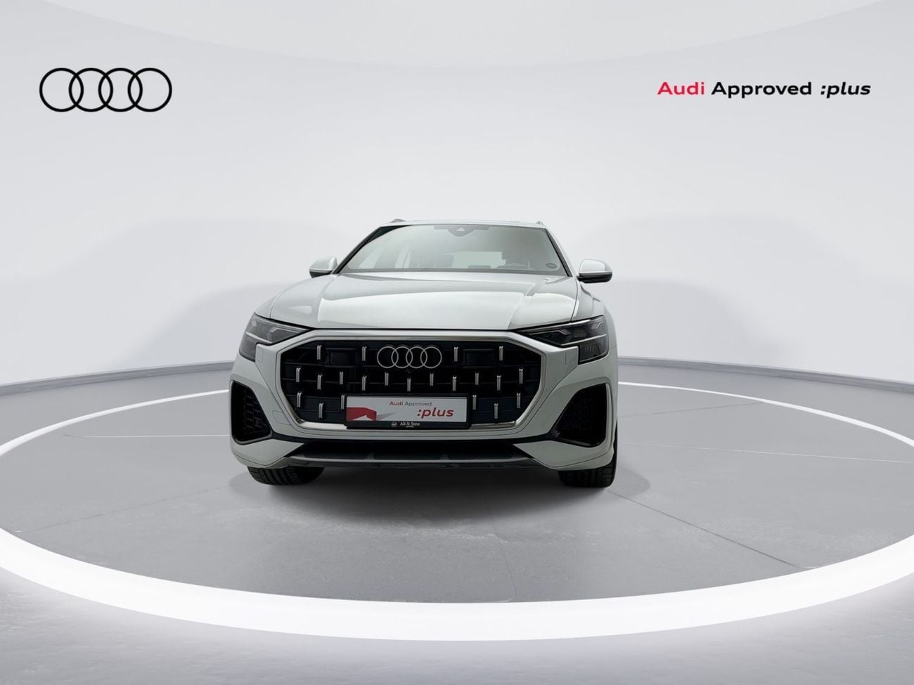 أودي Q8 55 TFSI quattro 340hp (Ref# 21253)