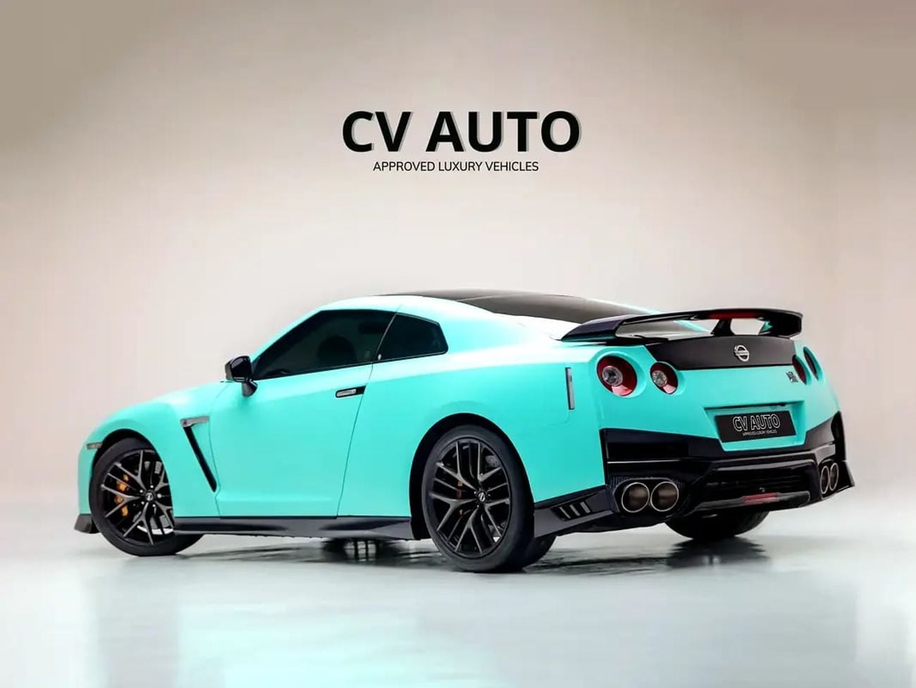 نيسان جي تي ار Coupe | GCC Specs | Full Dealer Service History - No Modifications are done
