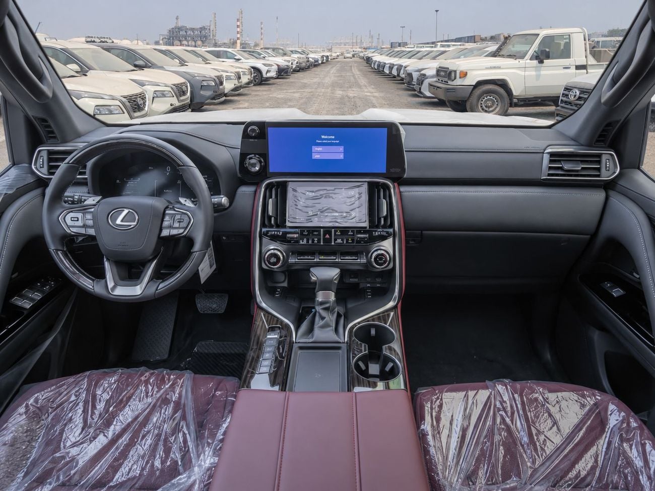 لكزس LX 600 Urban ECTAV0001 - لكزس LX600 أوربان 2026 - محرك بنزين 3.5 لتر، ناقل حركة أوتوماتيكي - لون أسود مع مقصورة د